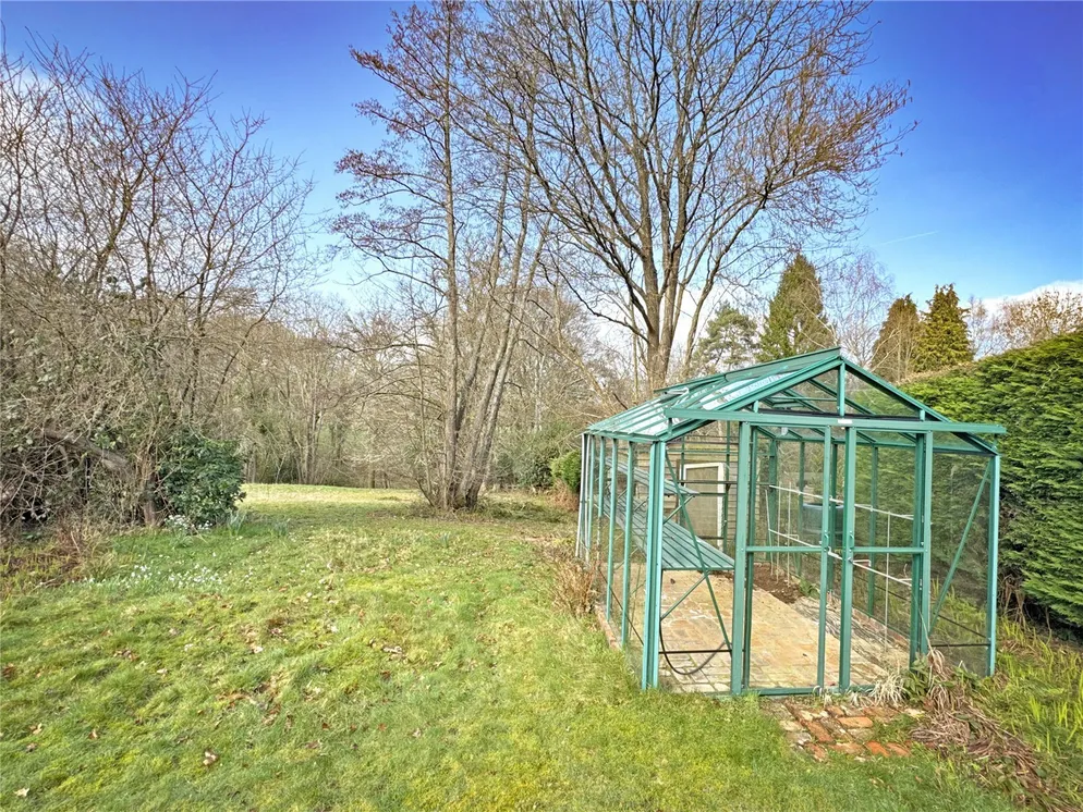 Property carousel item 16