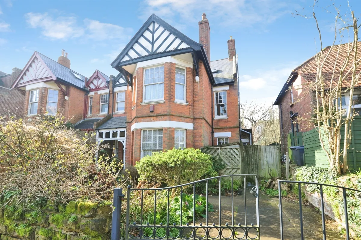 Woodland Vale Road, St. Leonards-On-Sea