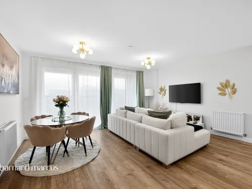 Chailey Place, Hayesphoto