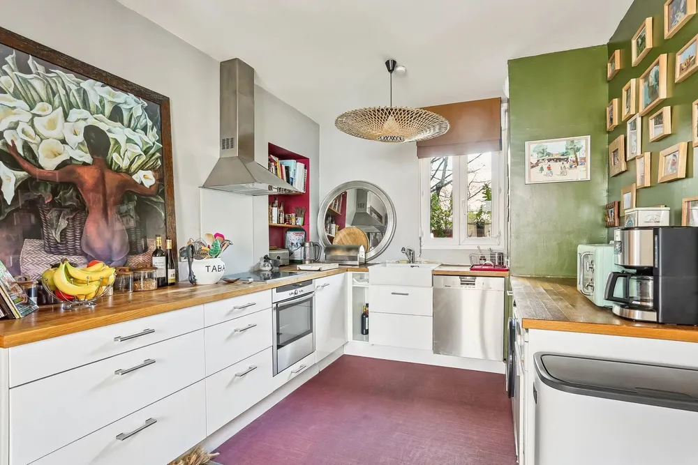 Garches, 92380, France