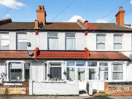 Aurelia Road, Croydon photo