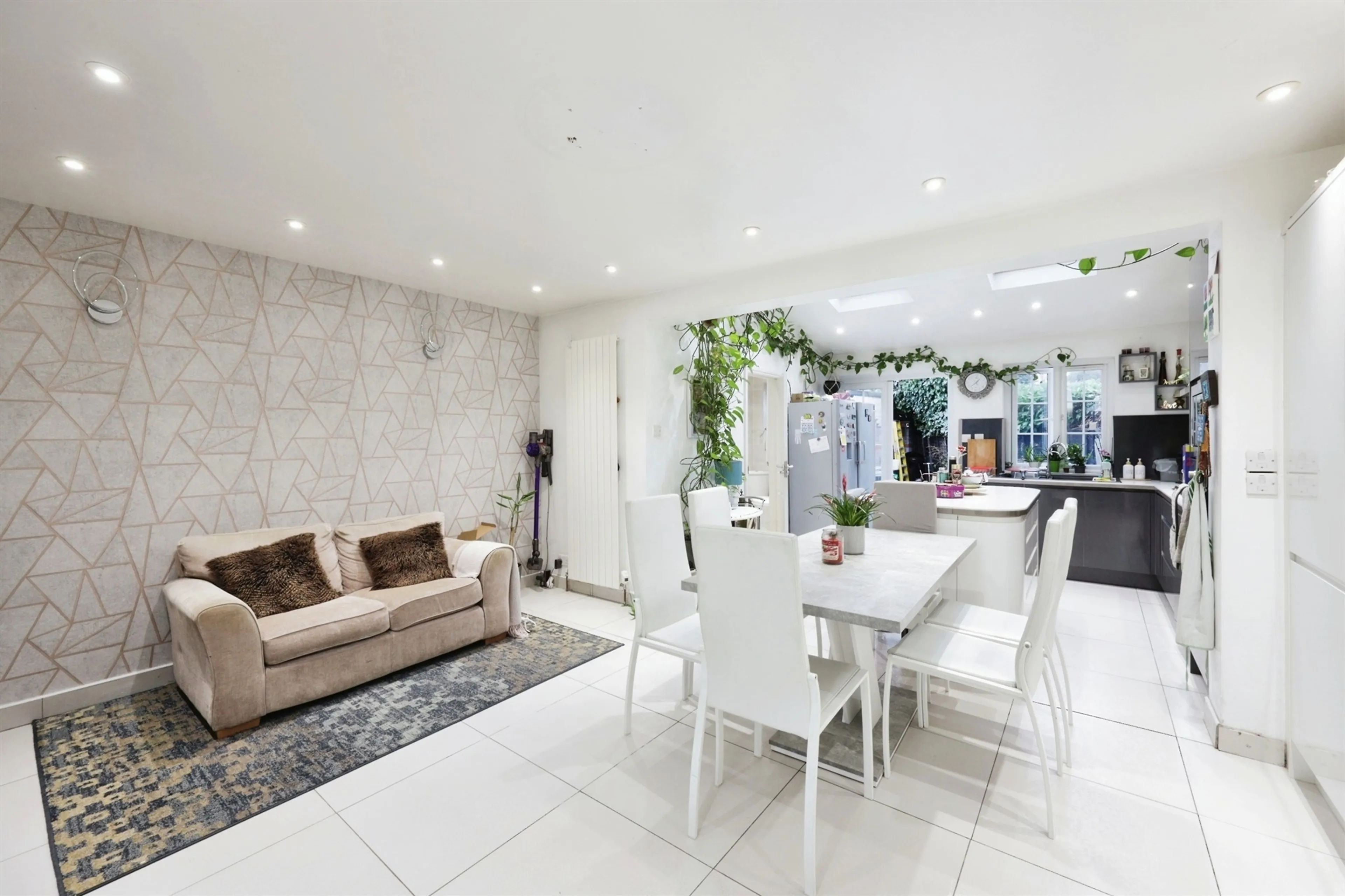 Property at Tolpits Lane, Watford
