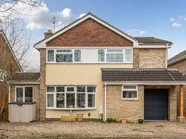 Great Hill Crescent, Maidenhead photo