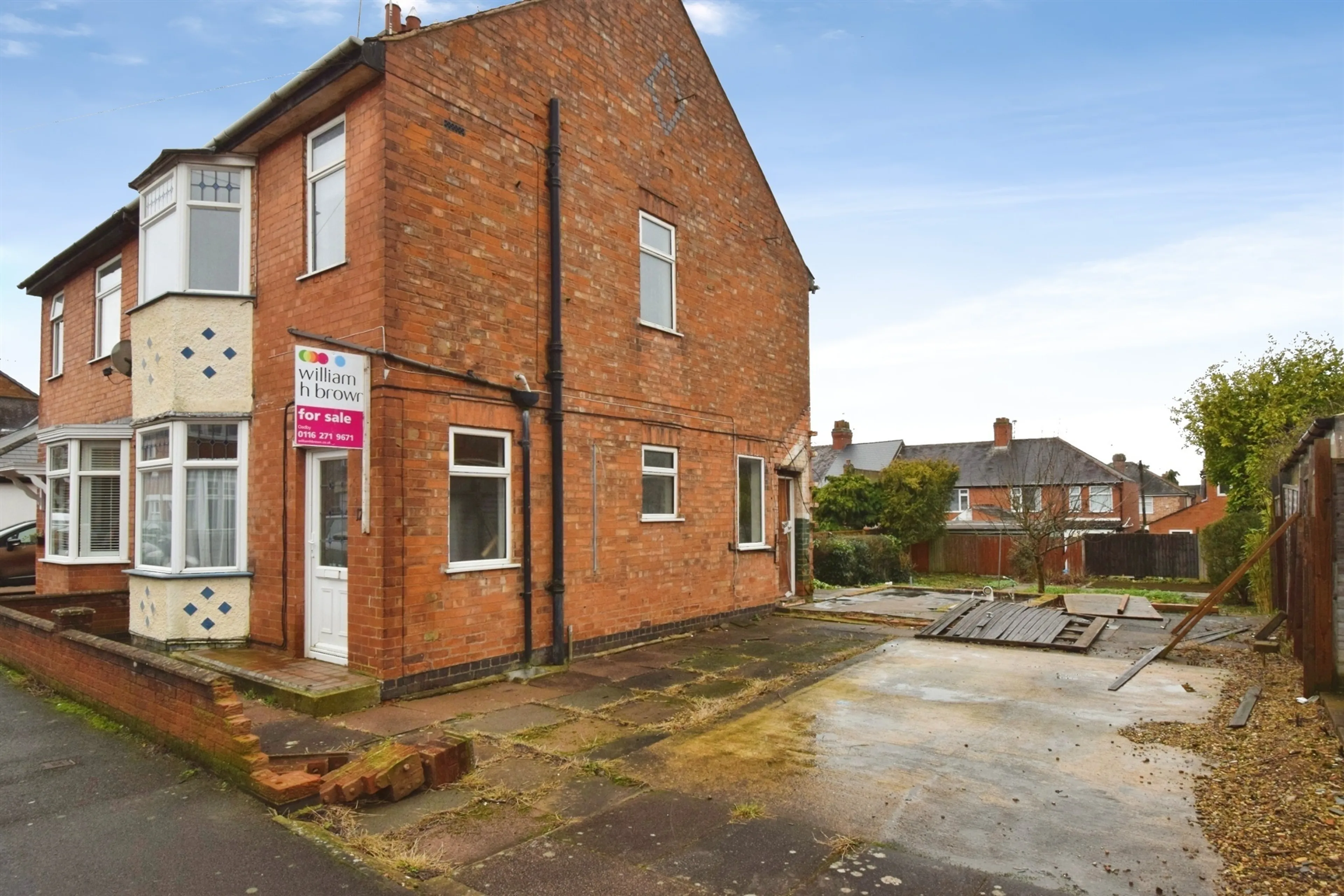 Property photo 0