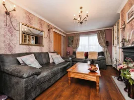 Rye Road, Hoddesdon thumb 3