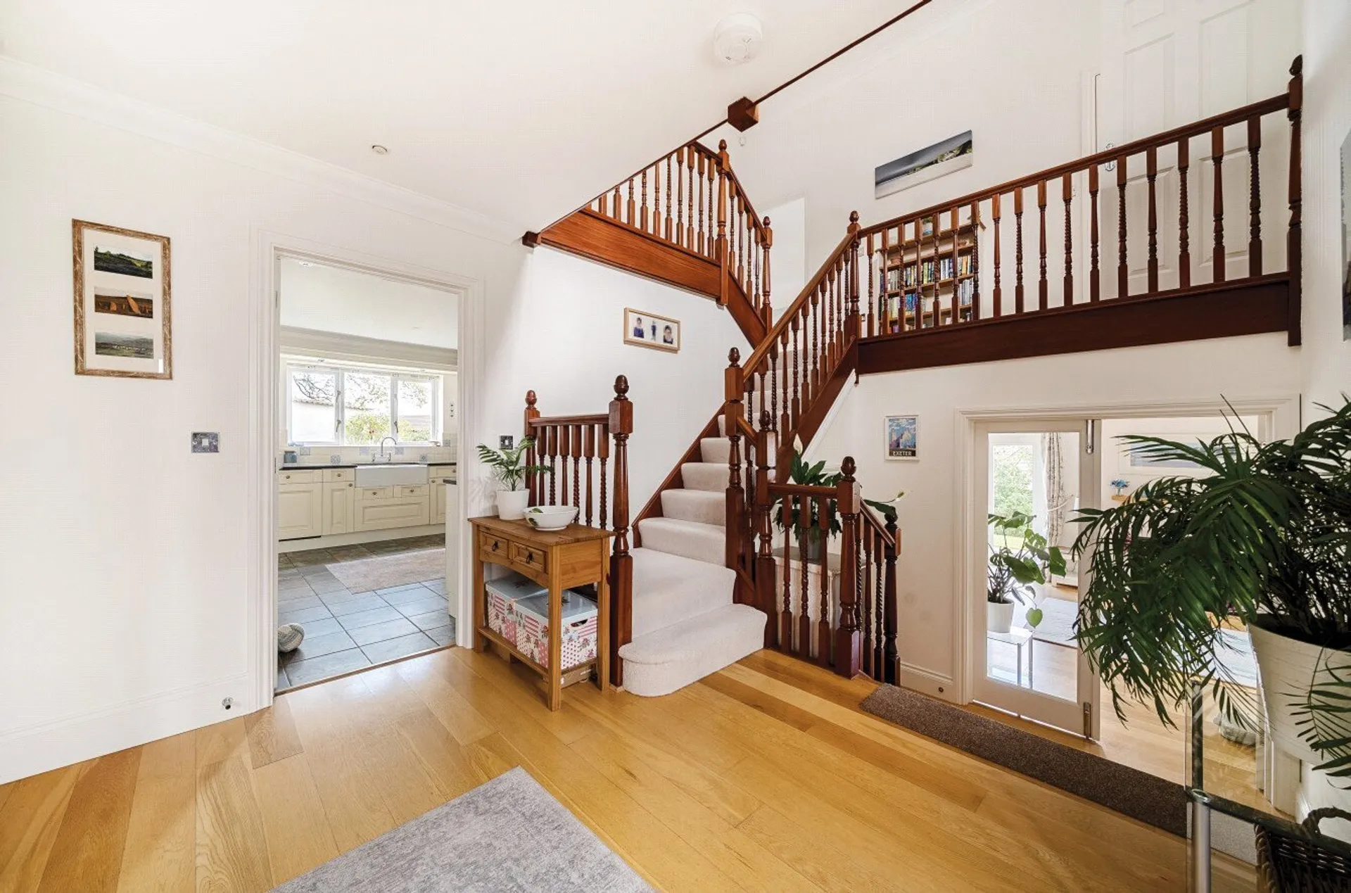 Property photo top 1