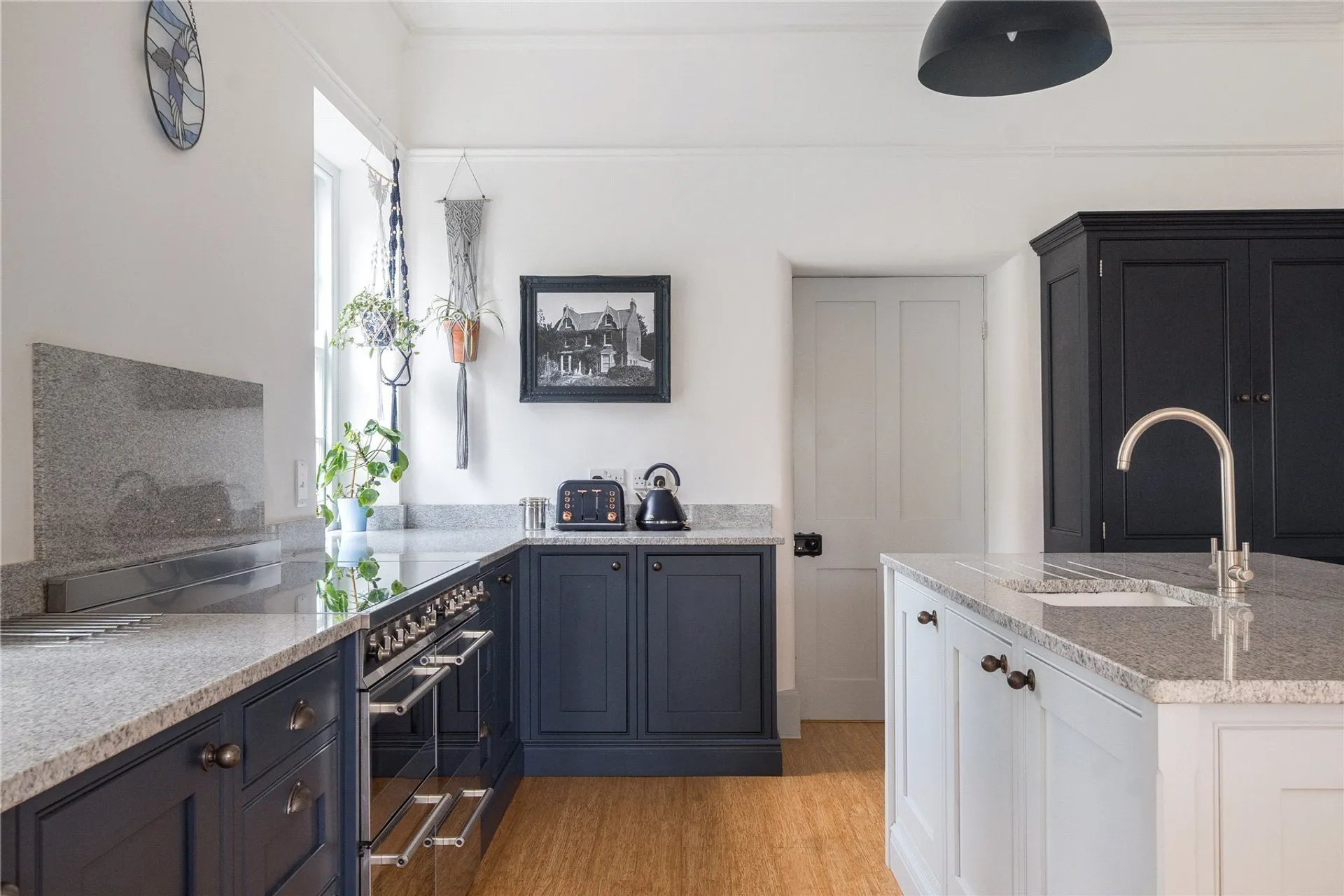 Property photo top 2