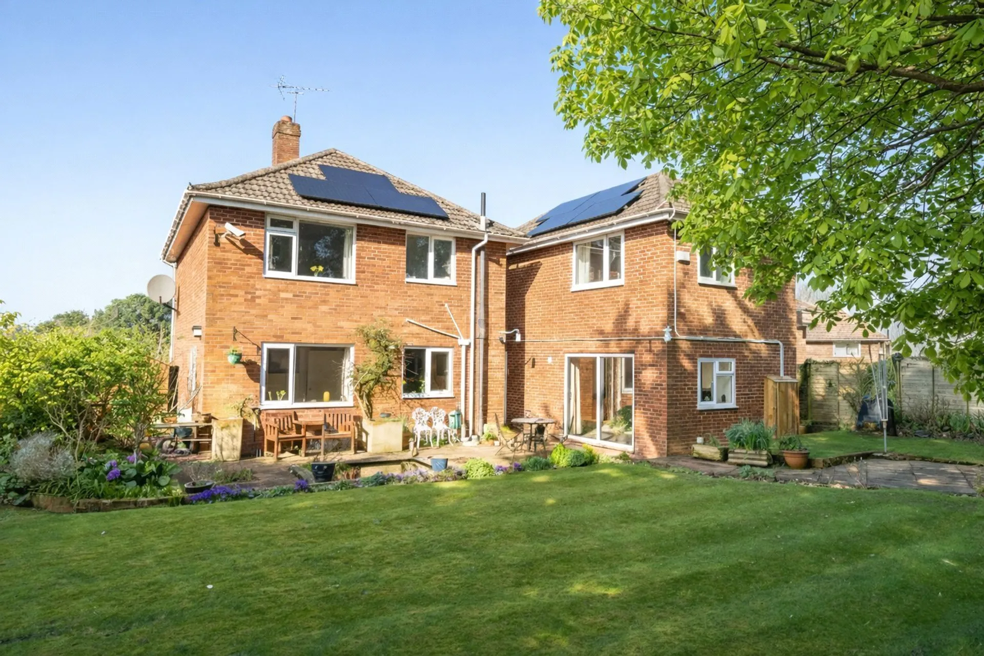 Property photo top 0