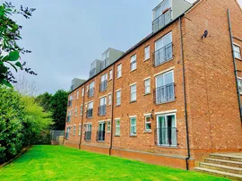 Willow Tree Close, LINCOLN photo