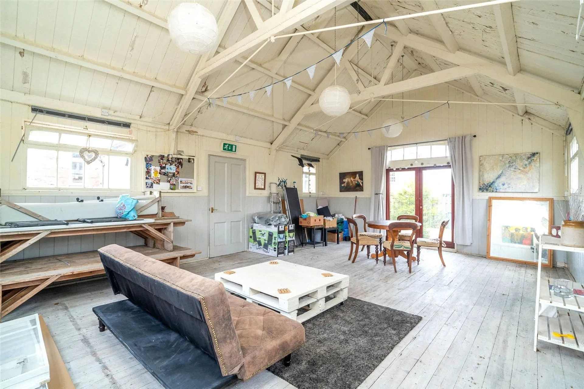 Property photo top 1