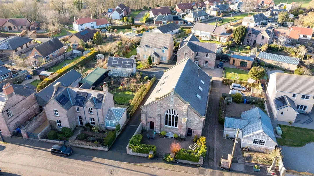 https://mr0.homeflow-assets.co.uk/files/photo/image/46860/6538/_x_/PAT250522_56.jpg