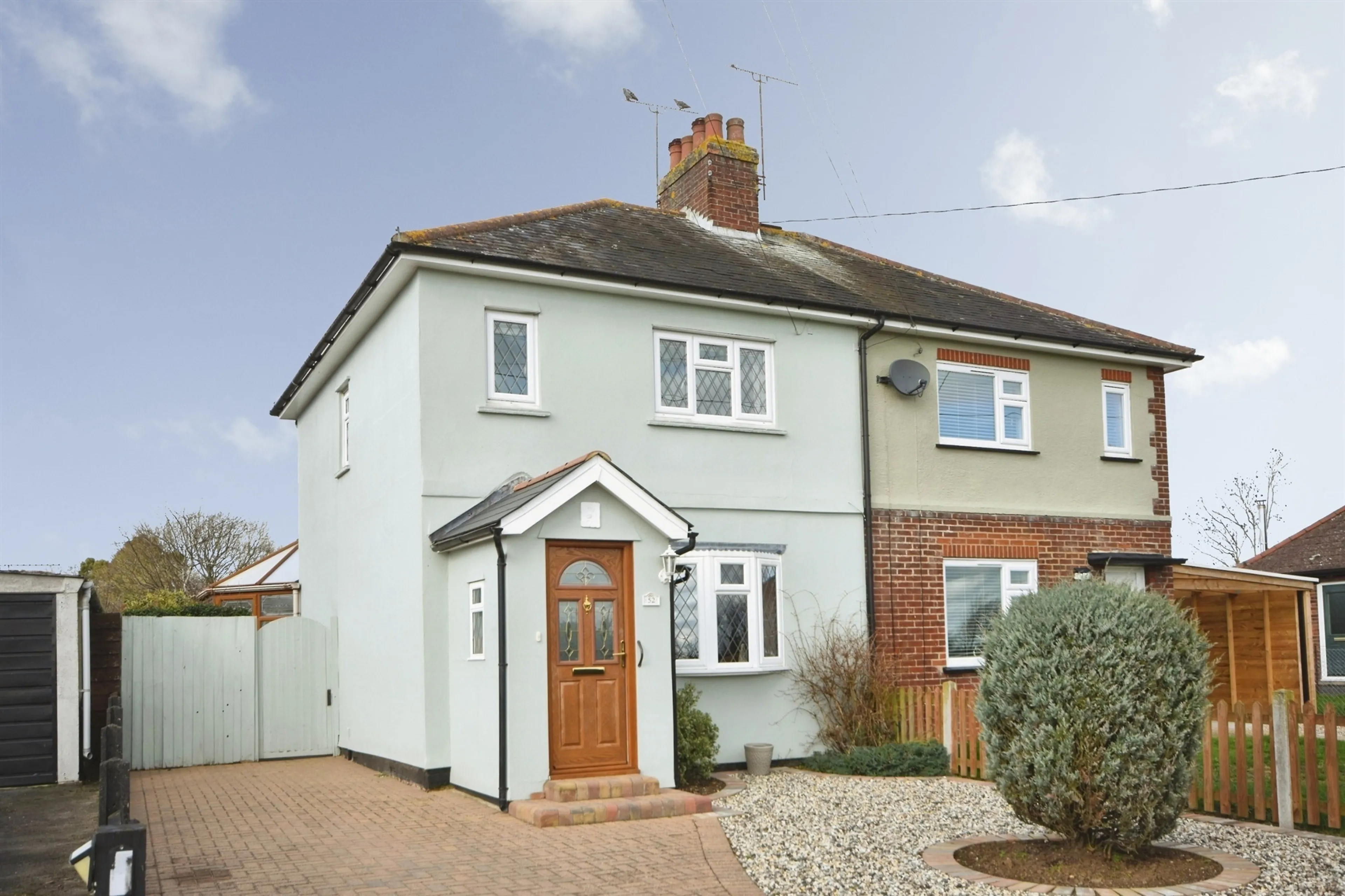 Property photo 0