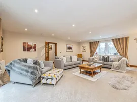 Blackbrook Court, Brighouse thumb 3