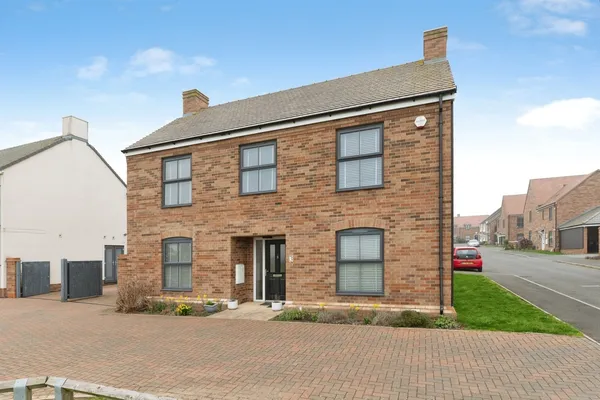 Paddocks Close, ROCHFORD, Essex, SS4, Essex