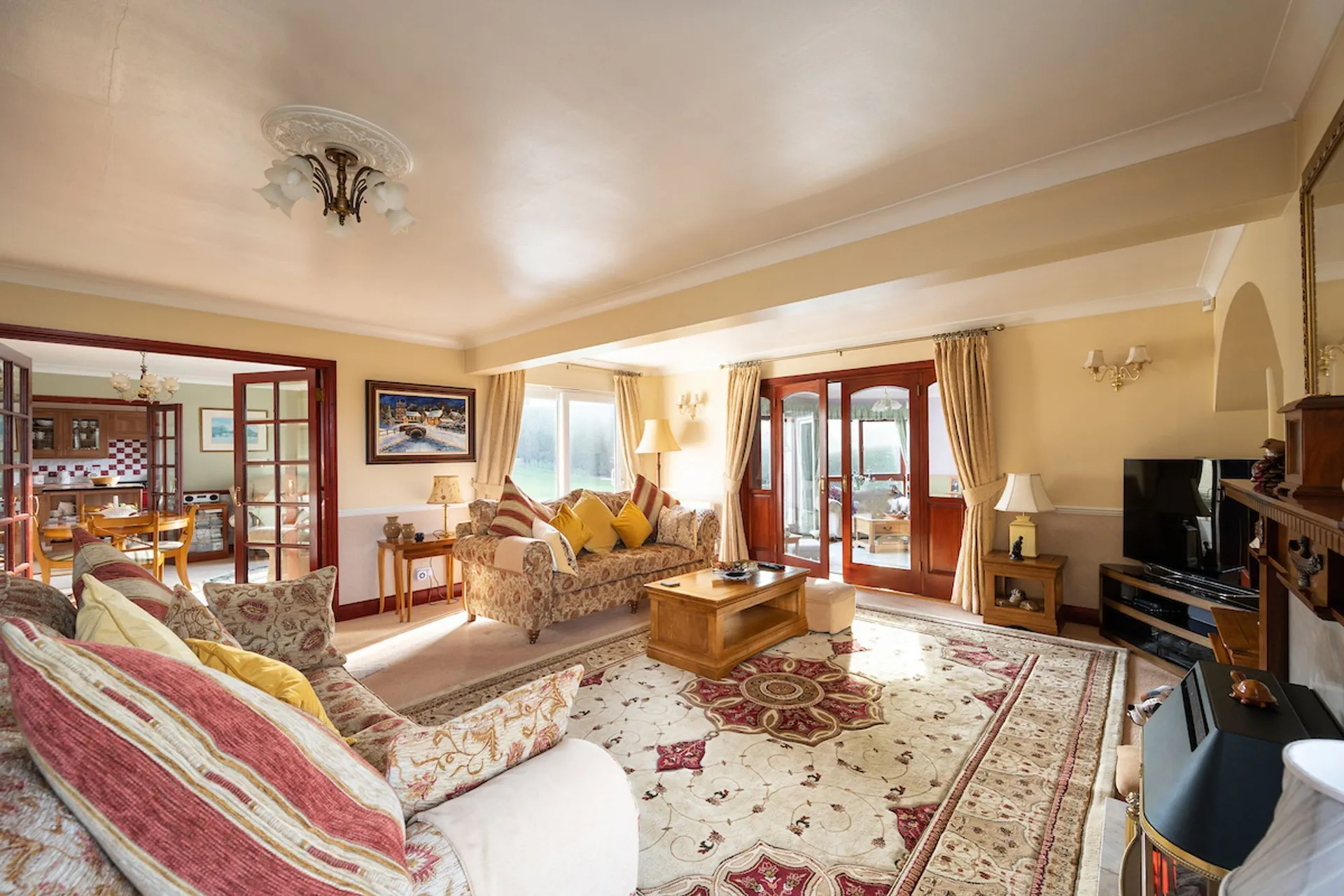 Property photo top 3