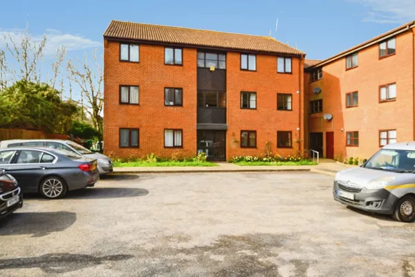 Honeywood Close, Portsmouth, Hampshir...