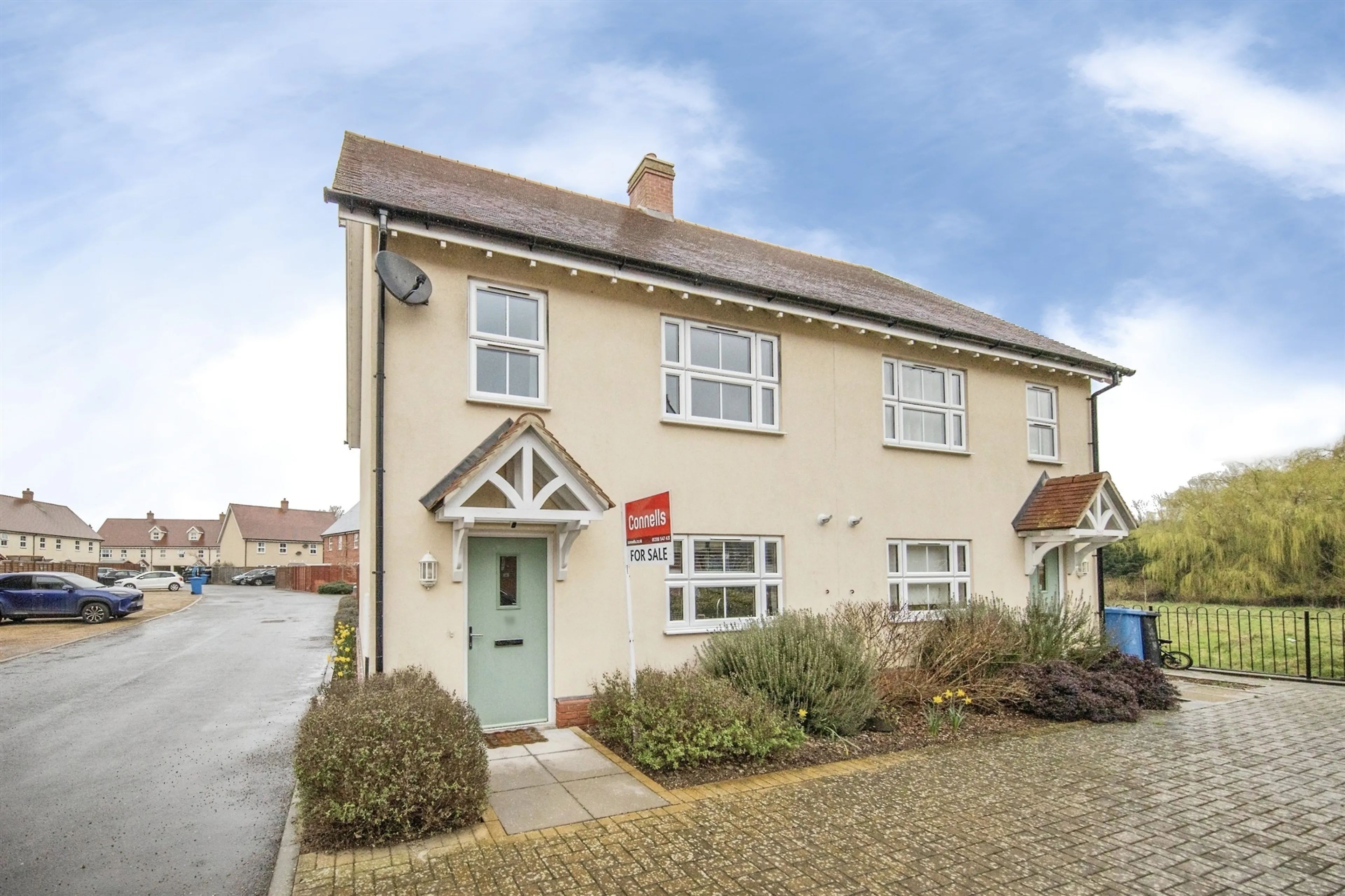 Property photo 0