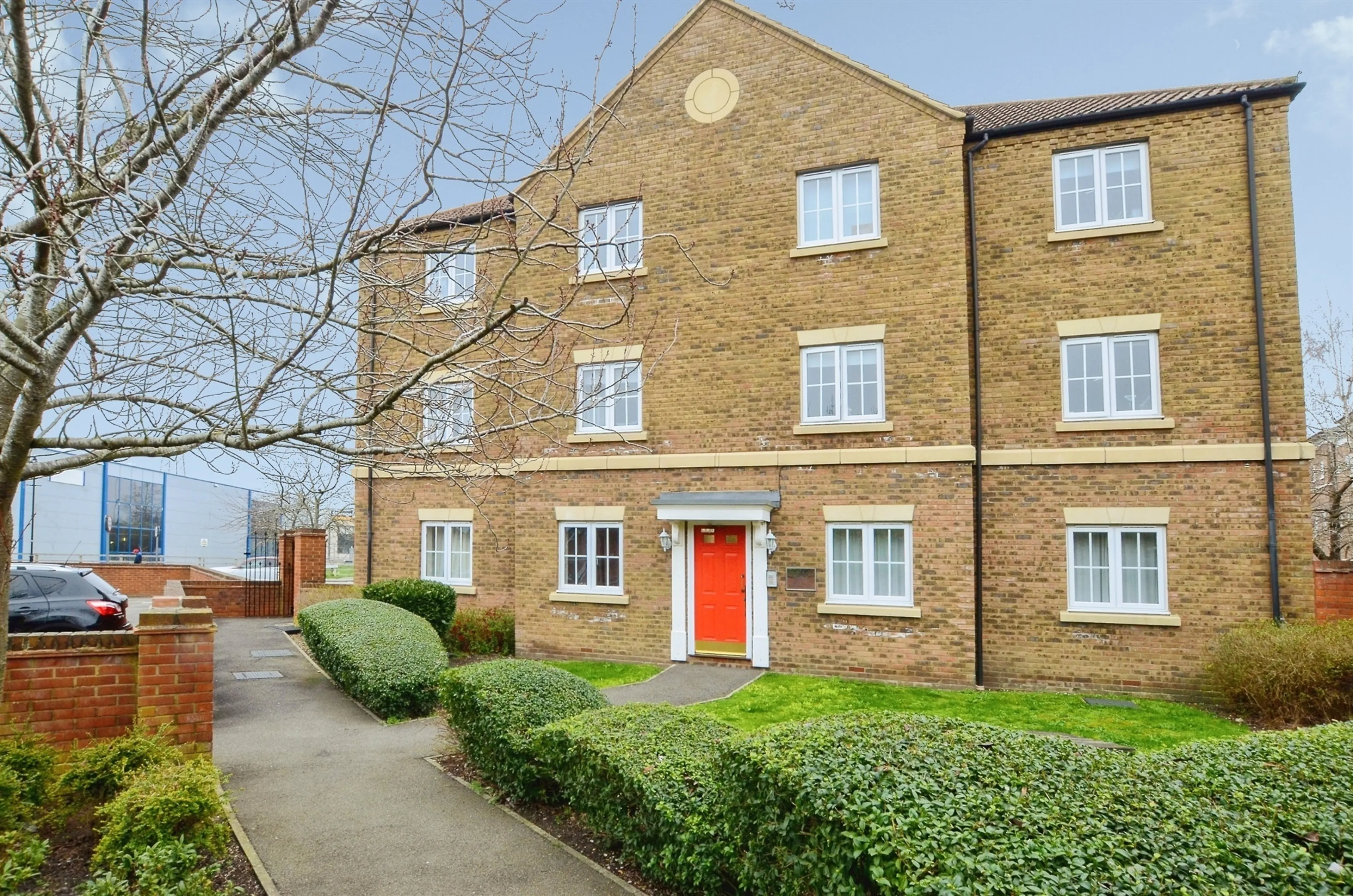 Property photo 0