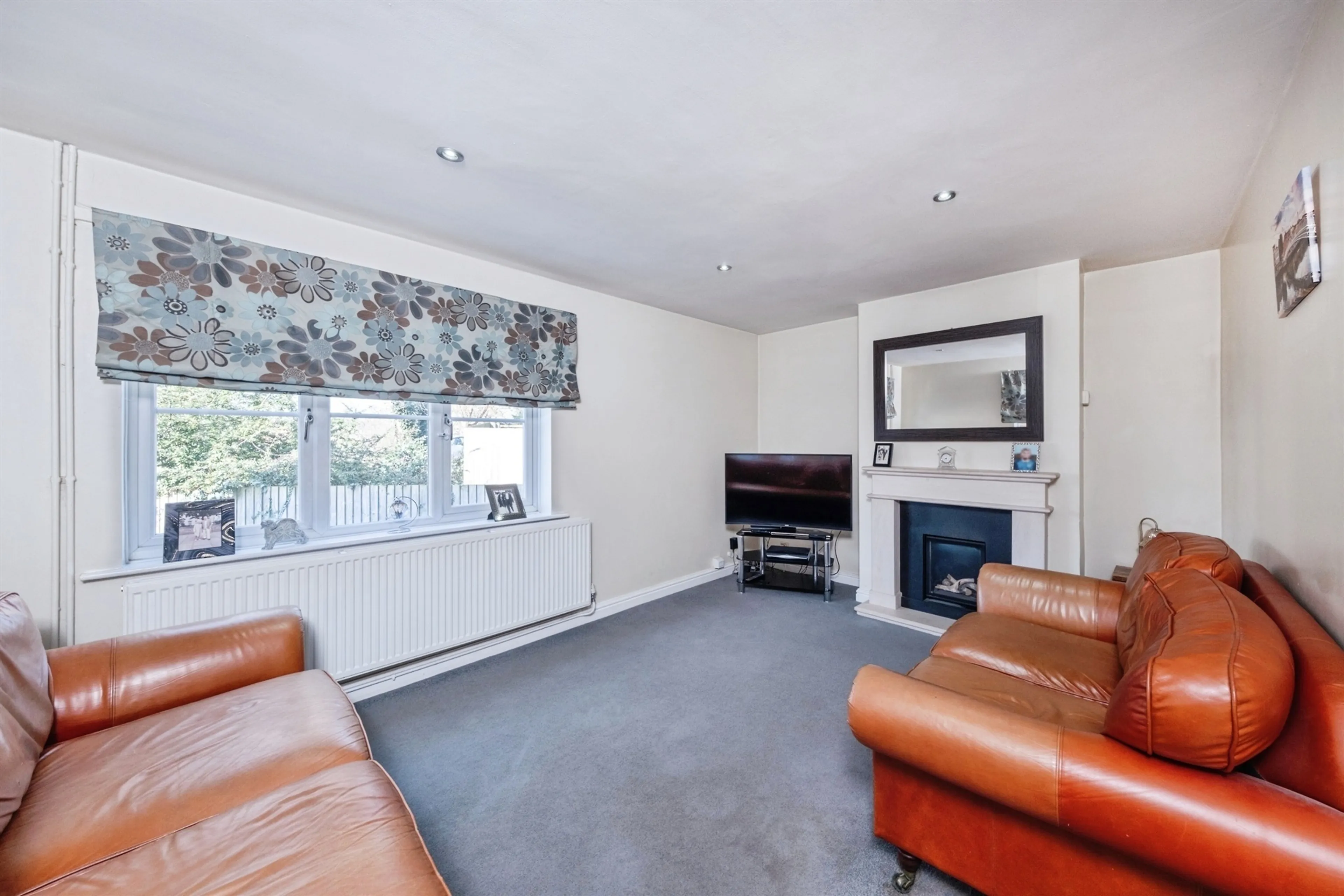 Property at Dove Close, Newport Pagnell