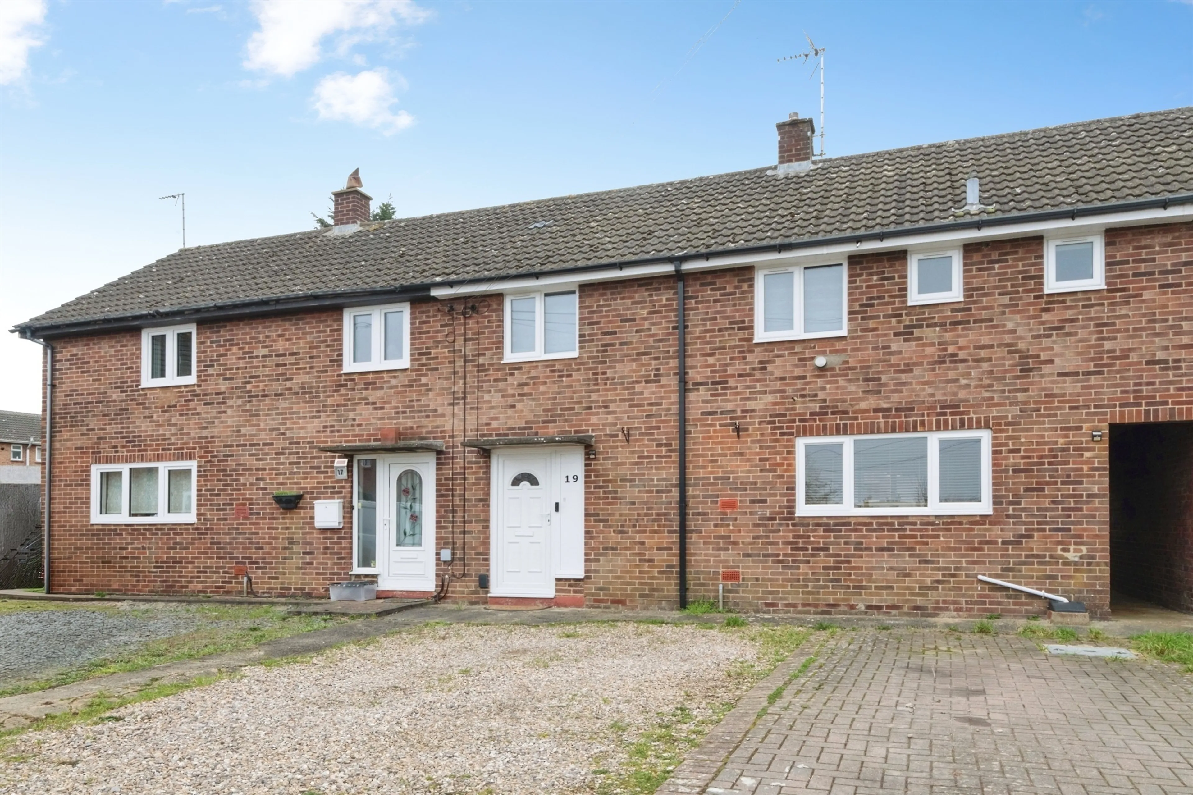 Property photo 0