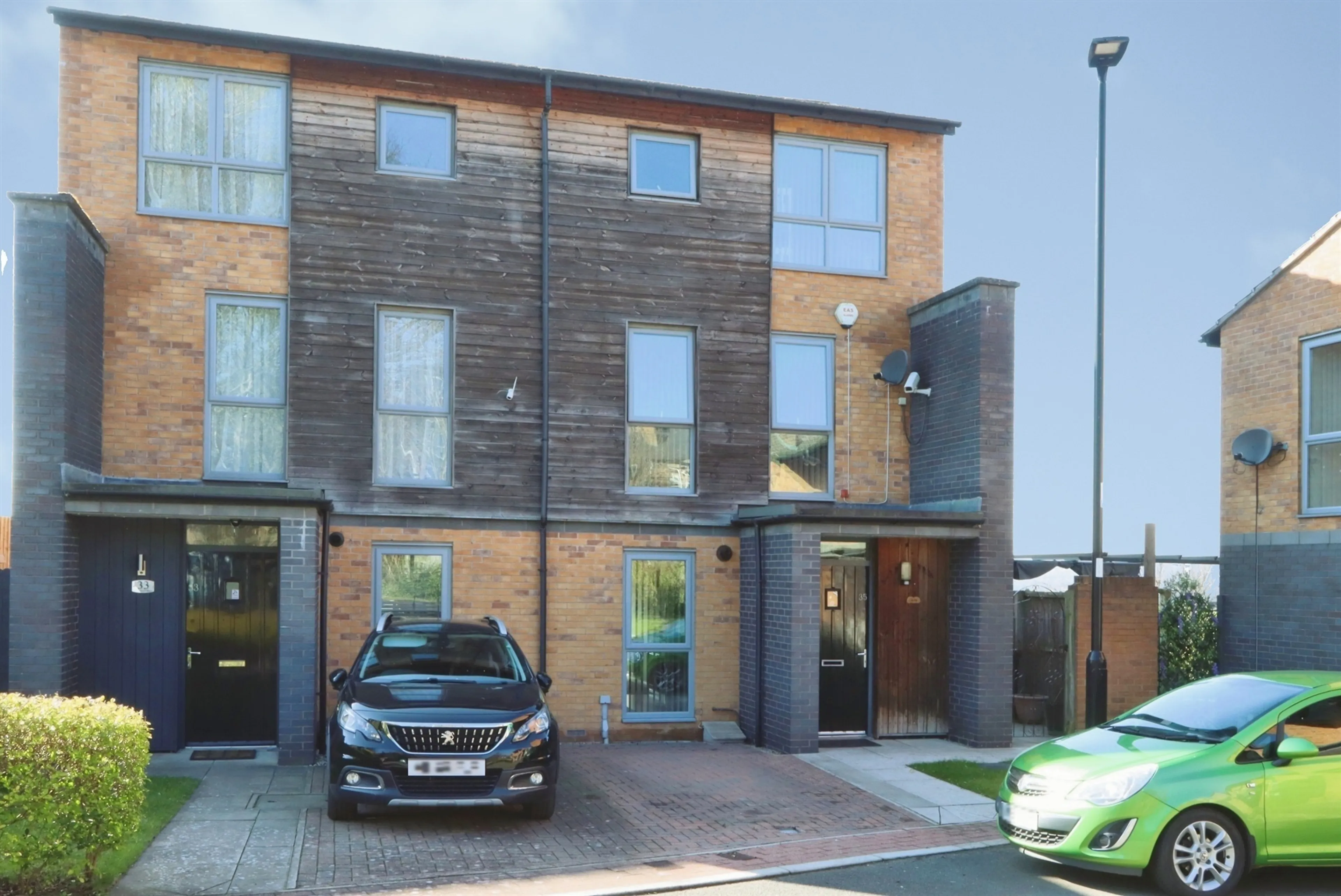 Property at St. Aidans Rise, Sheffield