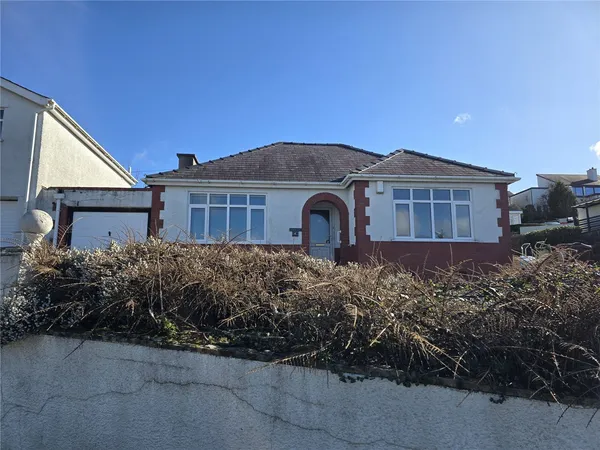 Bangor Road, Caernarfon, Gwynedd, LL55
