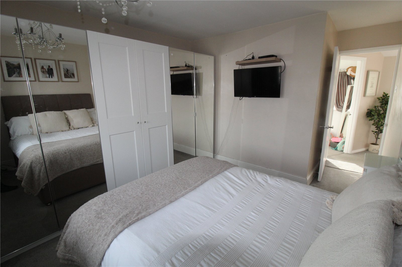 Eastwoodbury Crescent, Southend-on-Sea, Essex, SS2 Image 12
