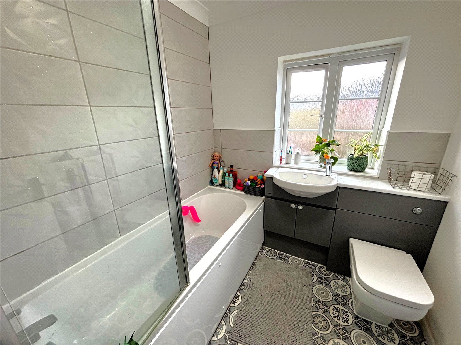 Watersmeet, Fareham, Hampshire, PO16 Image 7