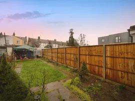 Cranborne Road, Barking thumb 2