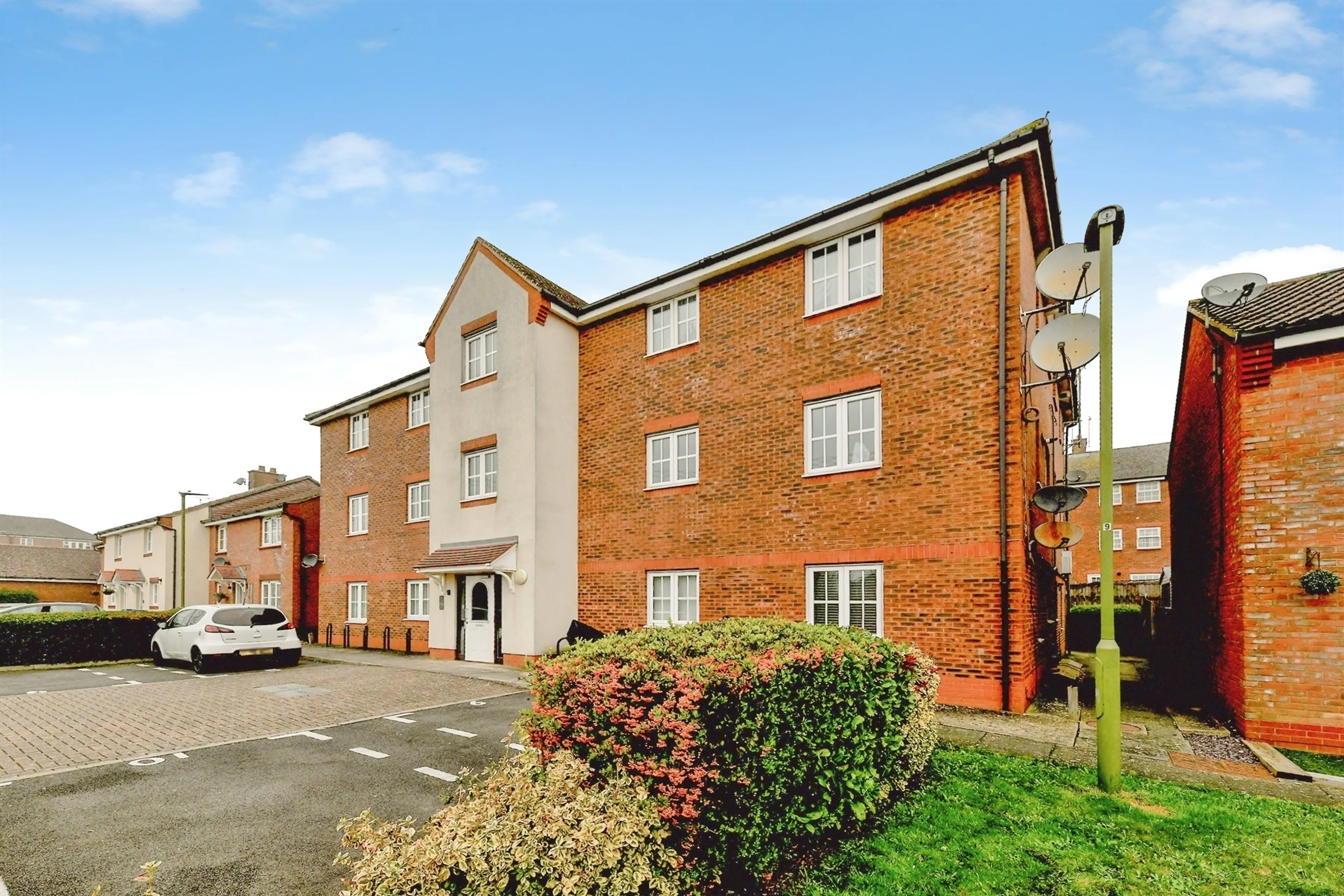 Property photo 0