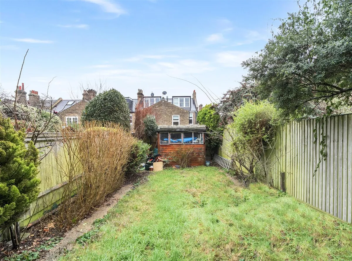 Plympton Avenue, London NW6