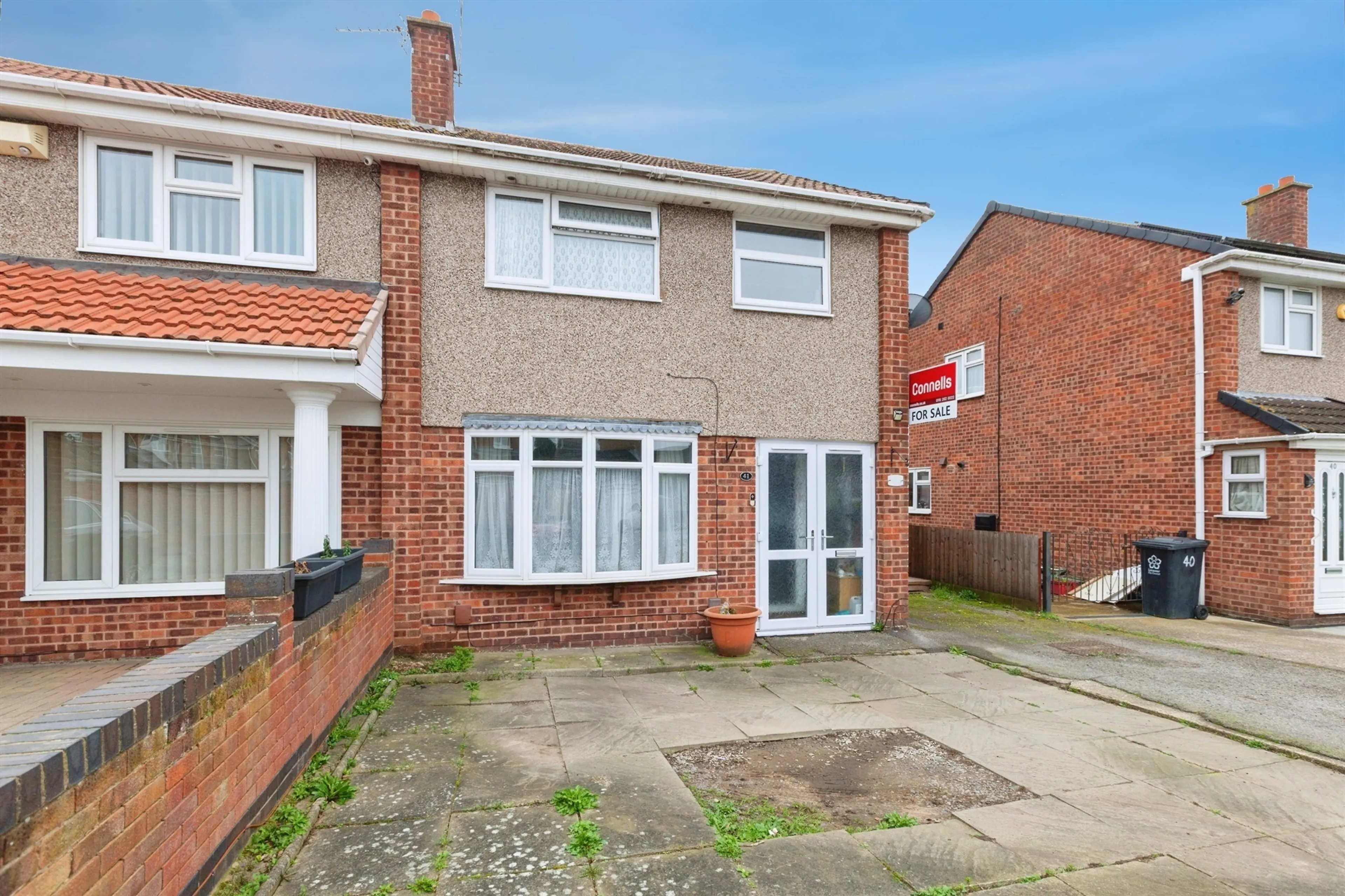 Property photo 0
