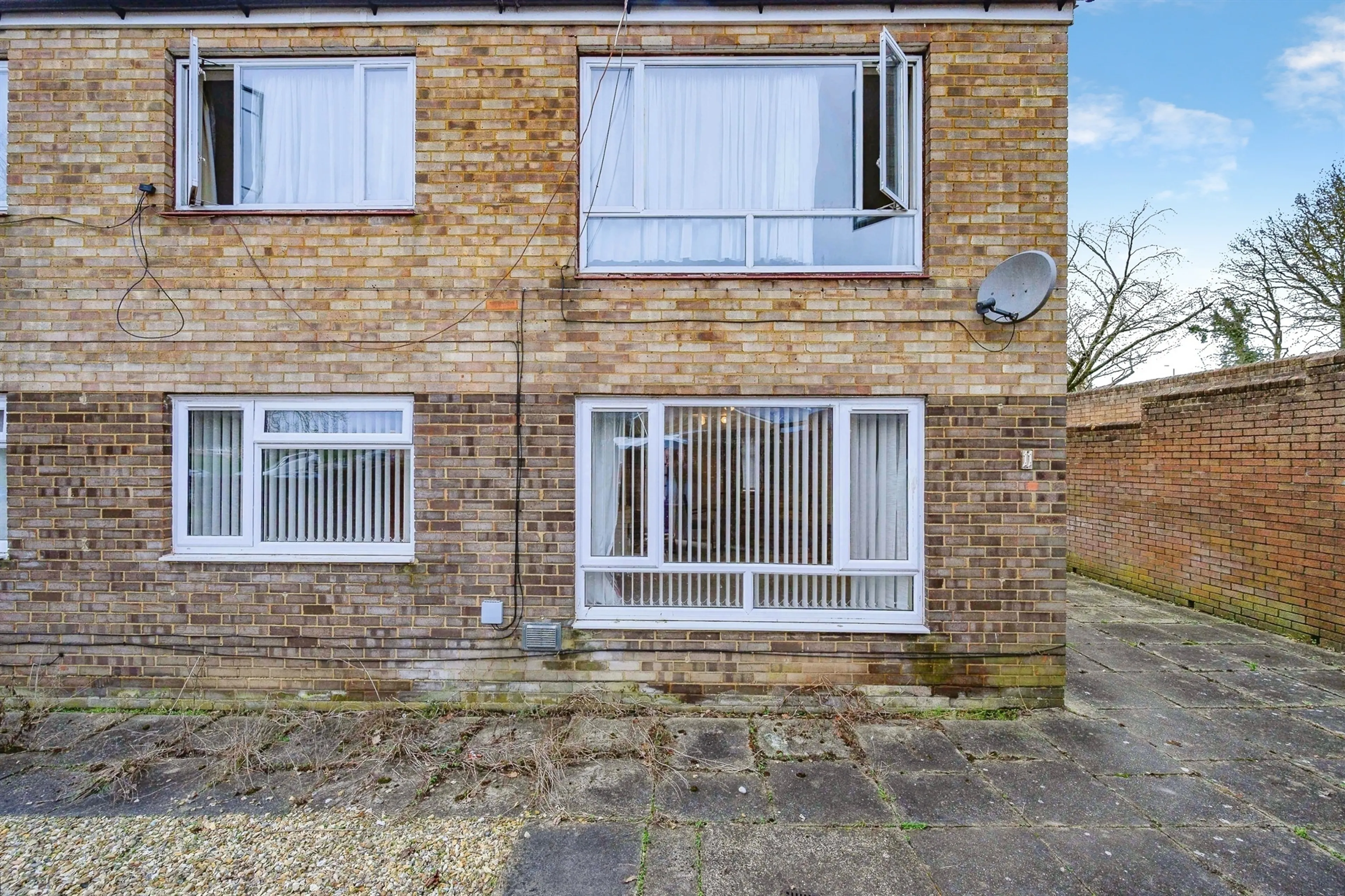 Property photo 0