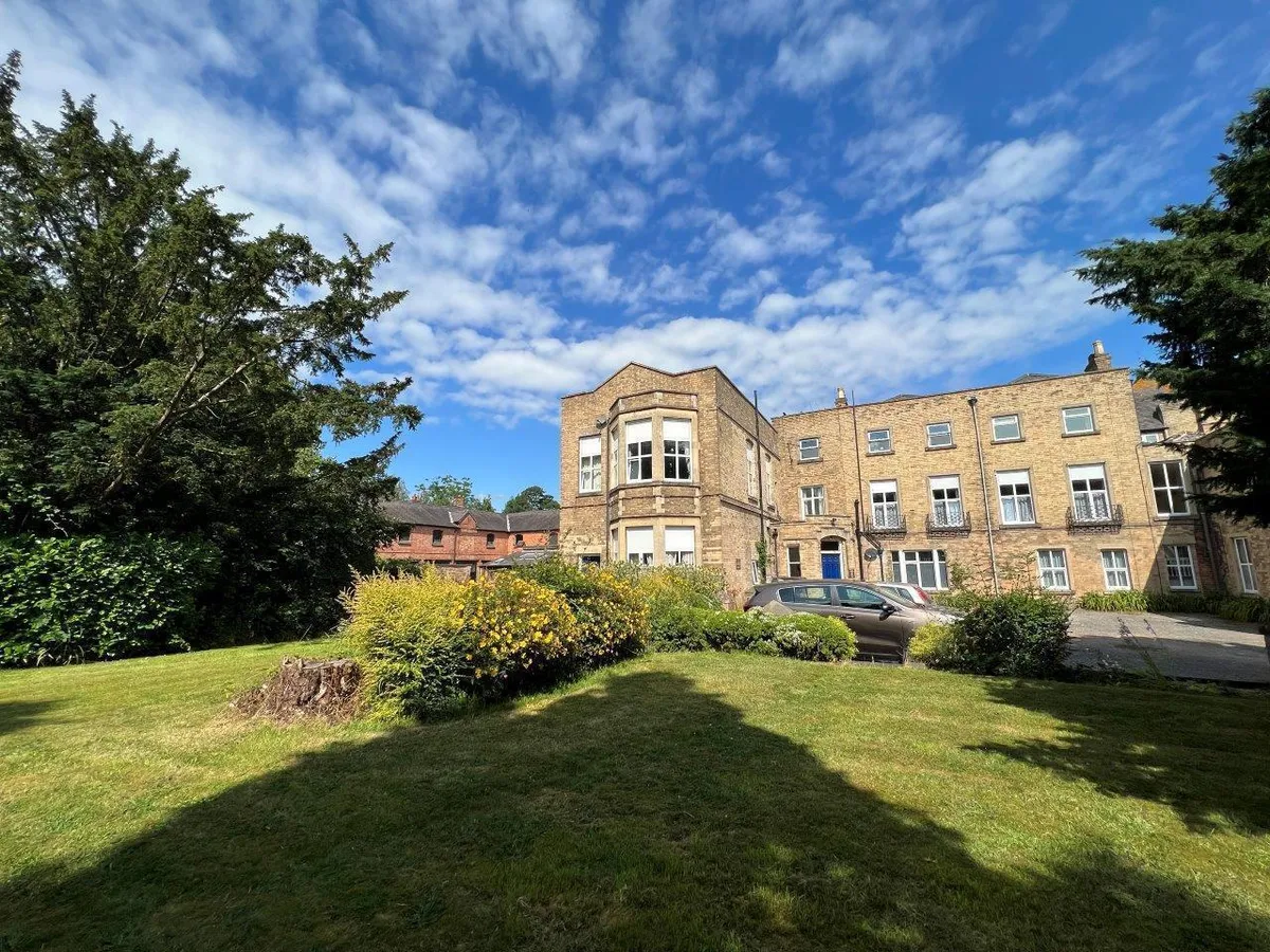 Apartment 11, Kirby Hall, Main Road, Kirby Bellars