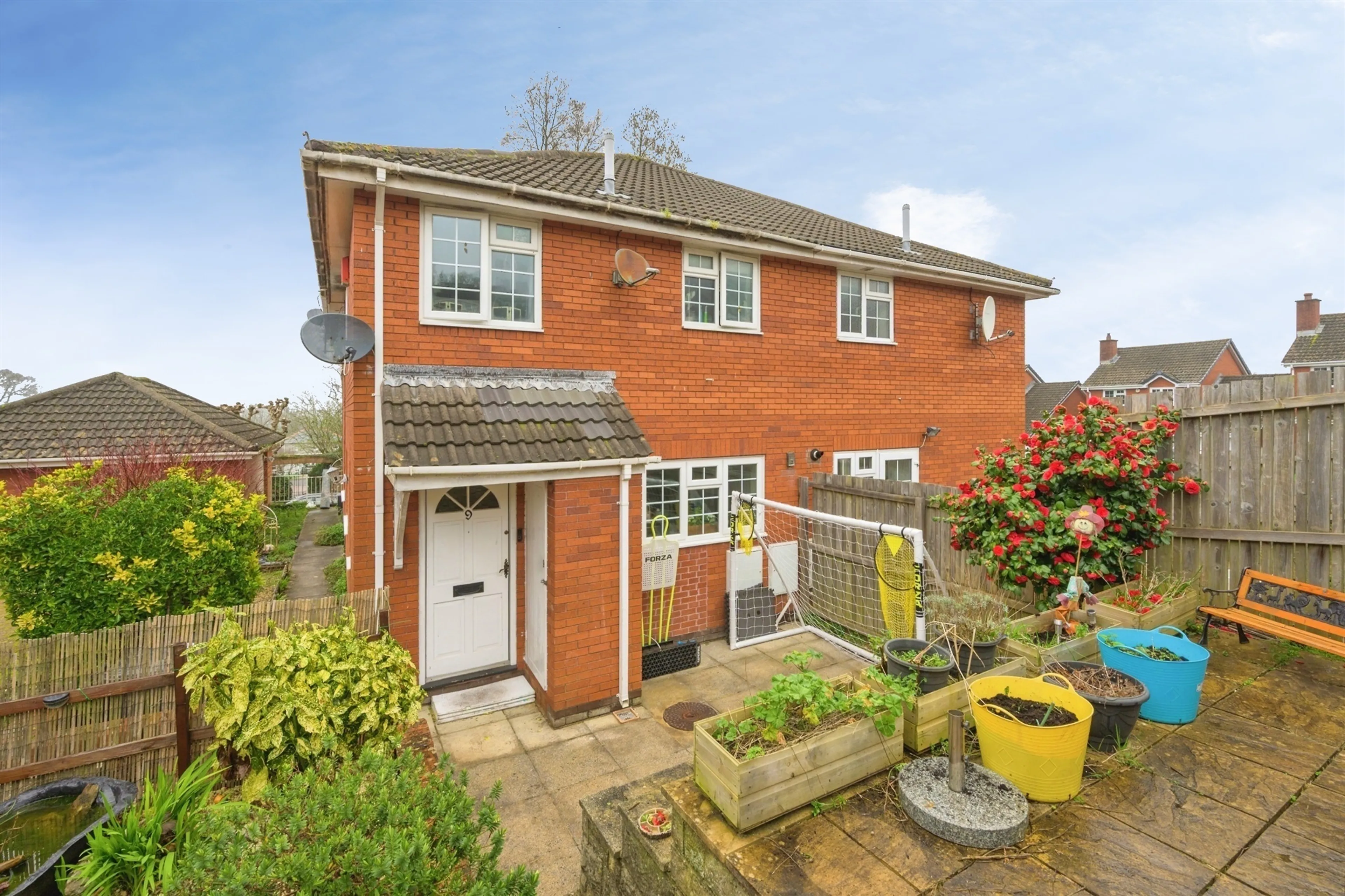 Property photo 0