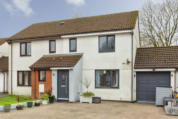 Springfield Close, St. Austell, Cornw...