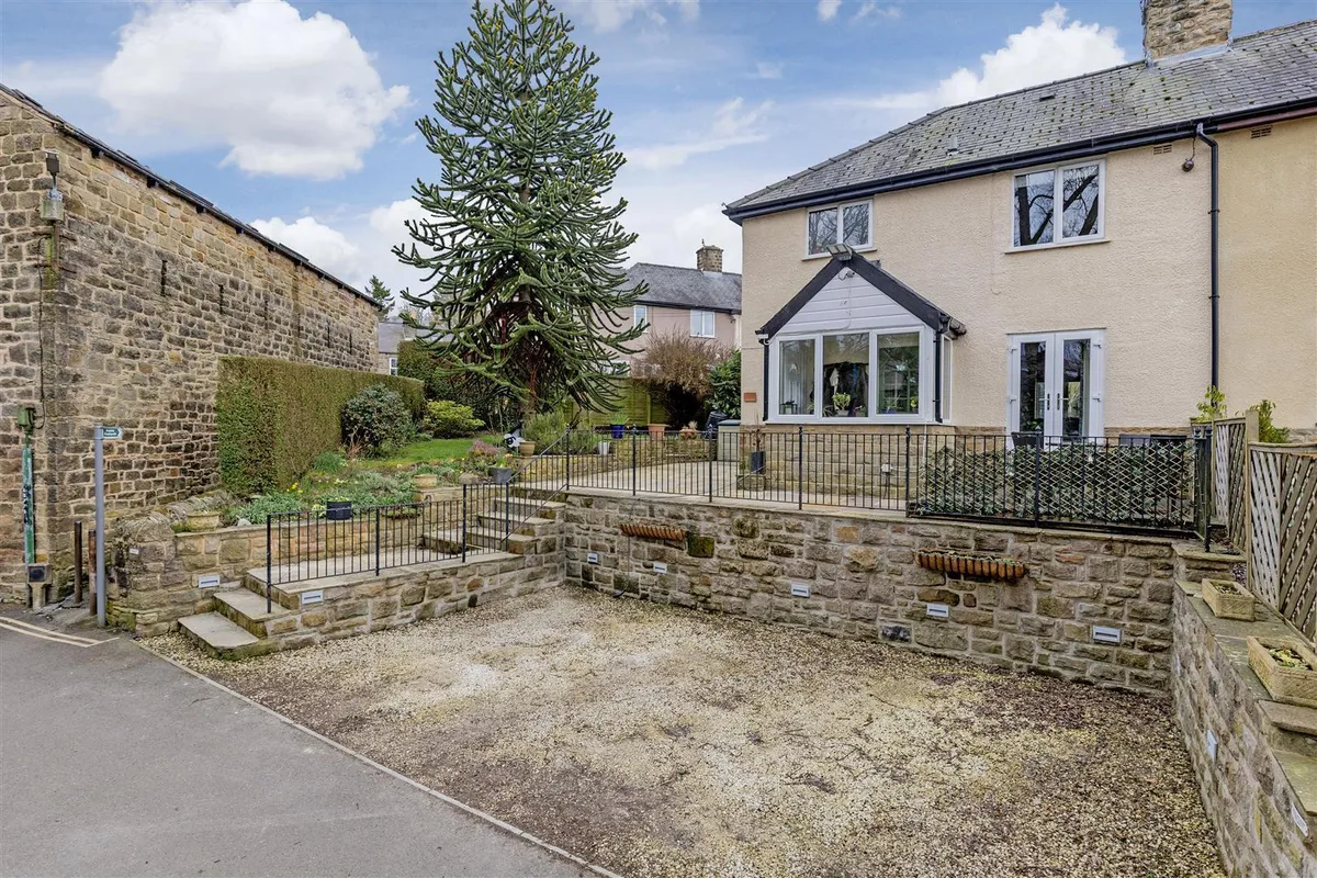 Mill Lane, Hathersage, Hope Valley