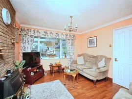Redstone Close, Redditch thumb 2