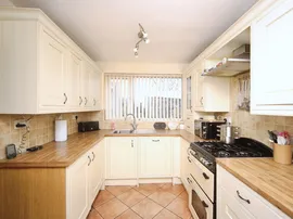 Redstone Close, Redditch thumb 3