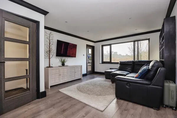 Valley View, GODALMING, Surrey, GU7