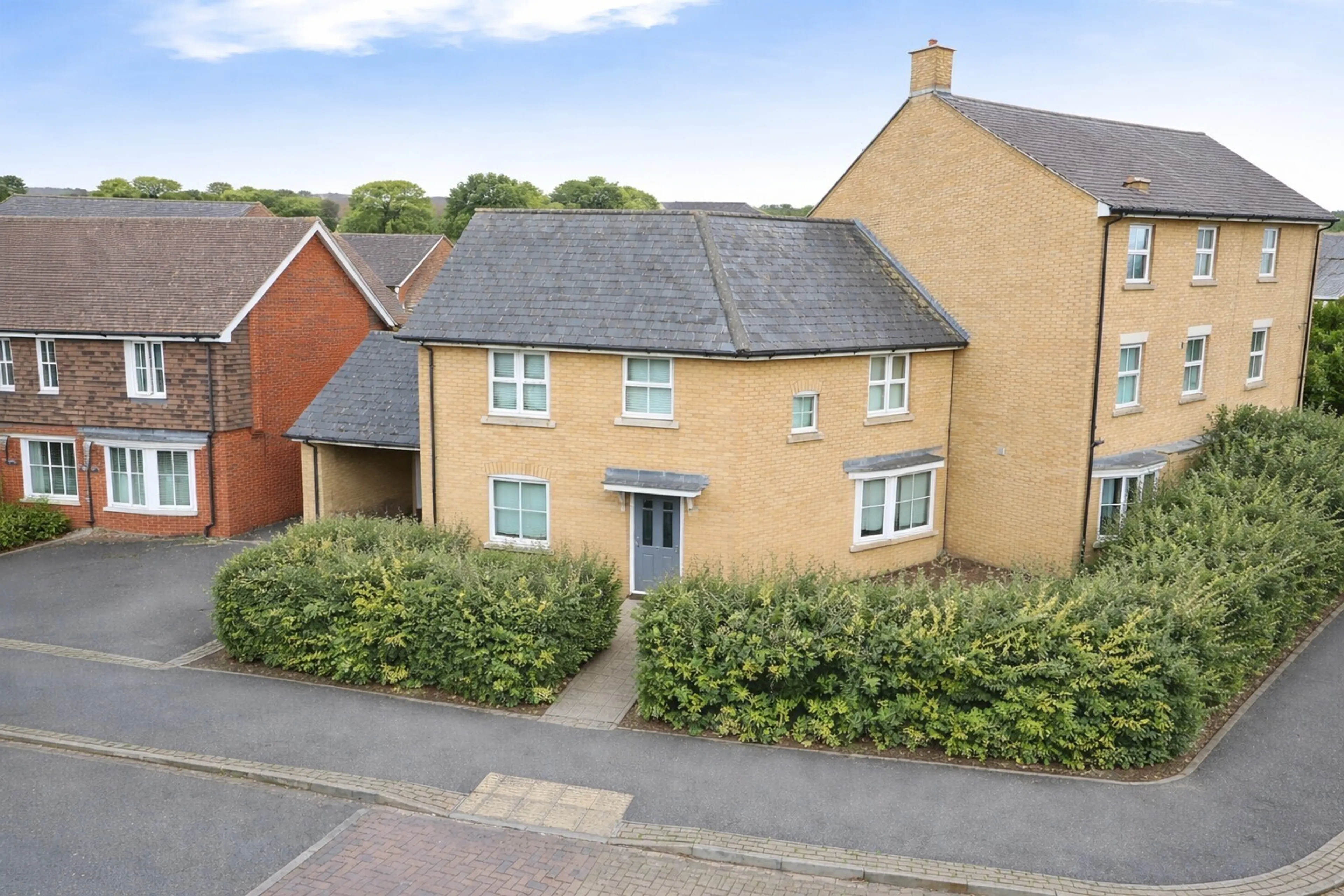 Property photo 0
