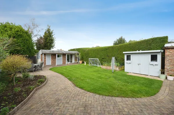 Yew Tree Road, Hayling Island, Hampsh...
