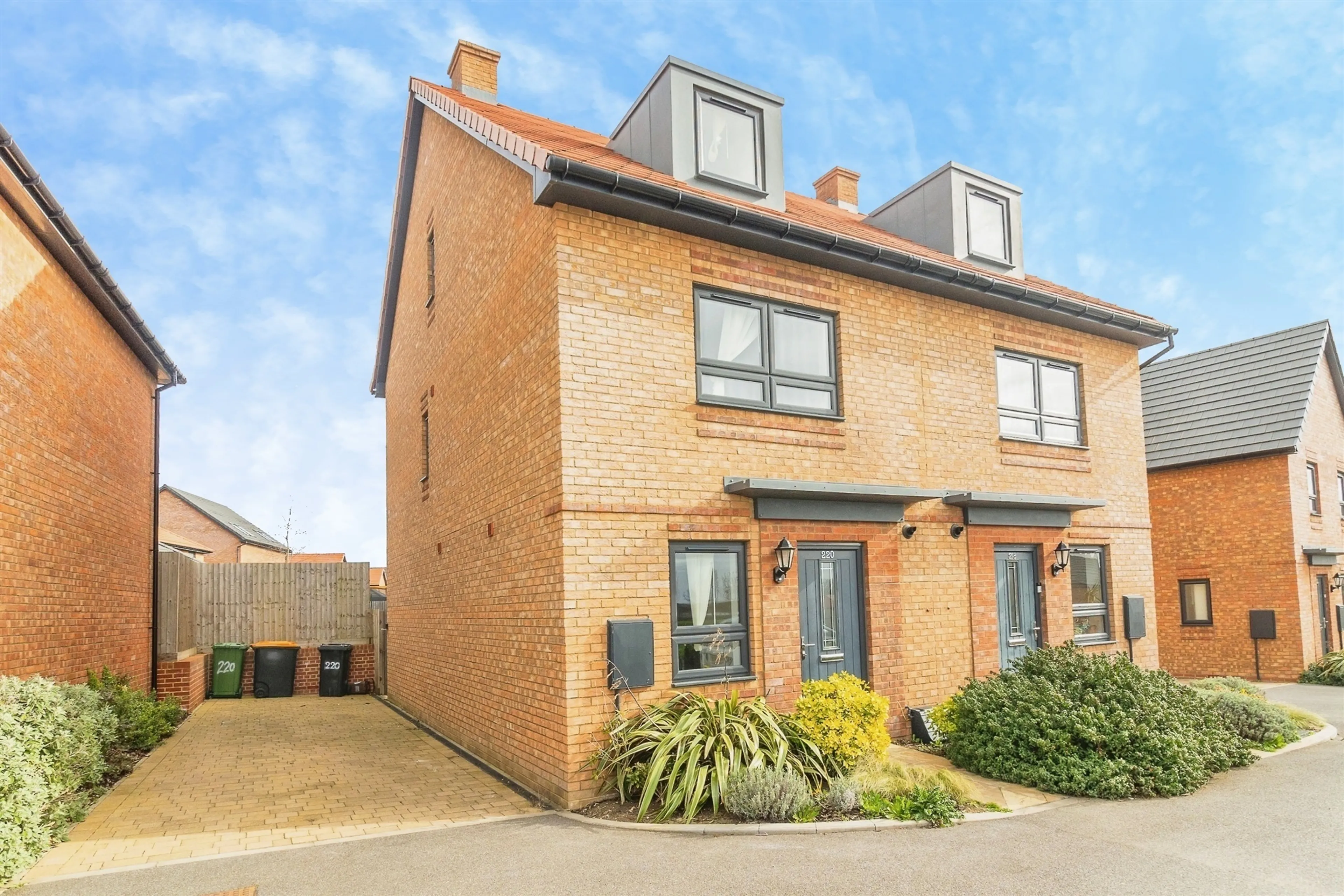 Property at Briggington Way, Leighton Buzzard