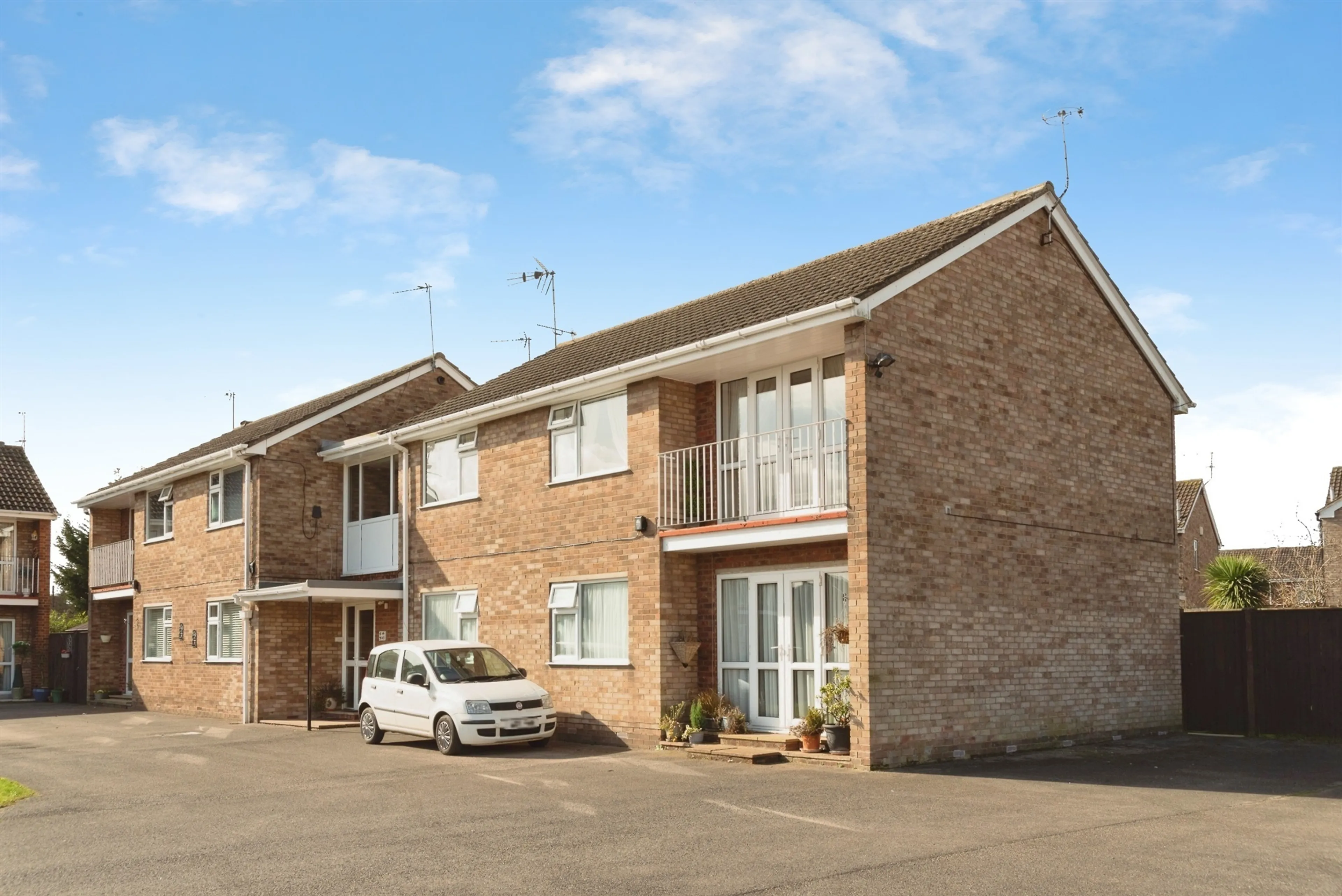 Property at Wentworth Close, Willerby, Hull