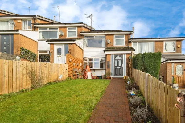 Barnfield Road, Hyde, Greater Manches...