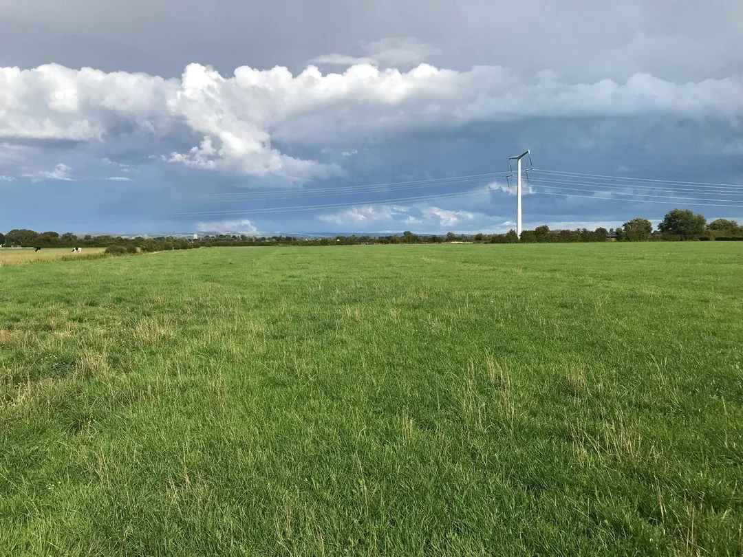 https://mr0.homeflow-assets.co.uk/files/photo/image/46901/7119/_x_/54870421.jpg