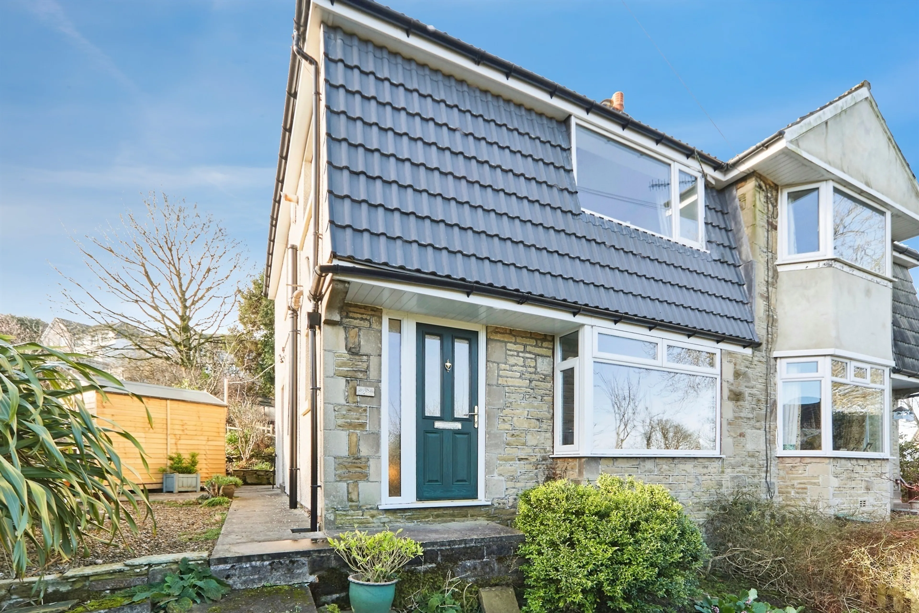 Property at Calton Road, Keighley