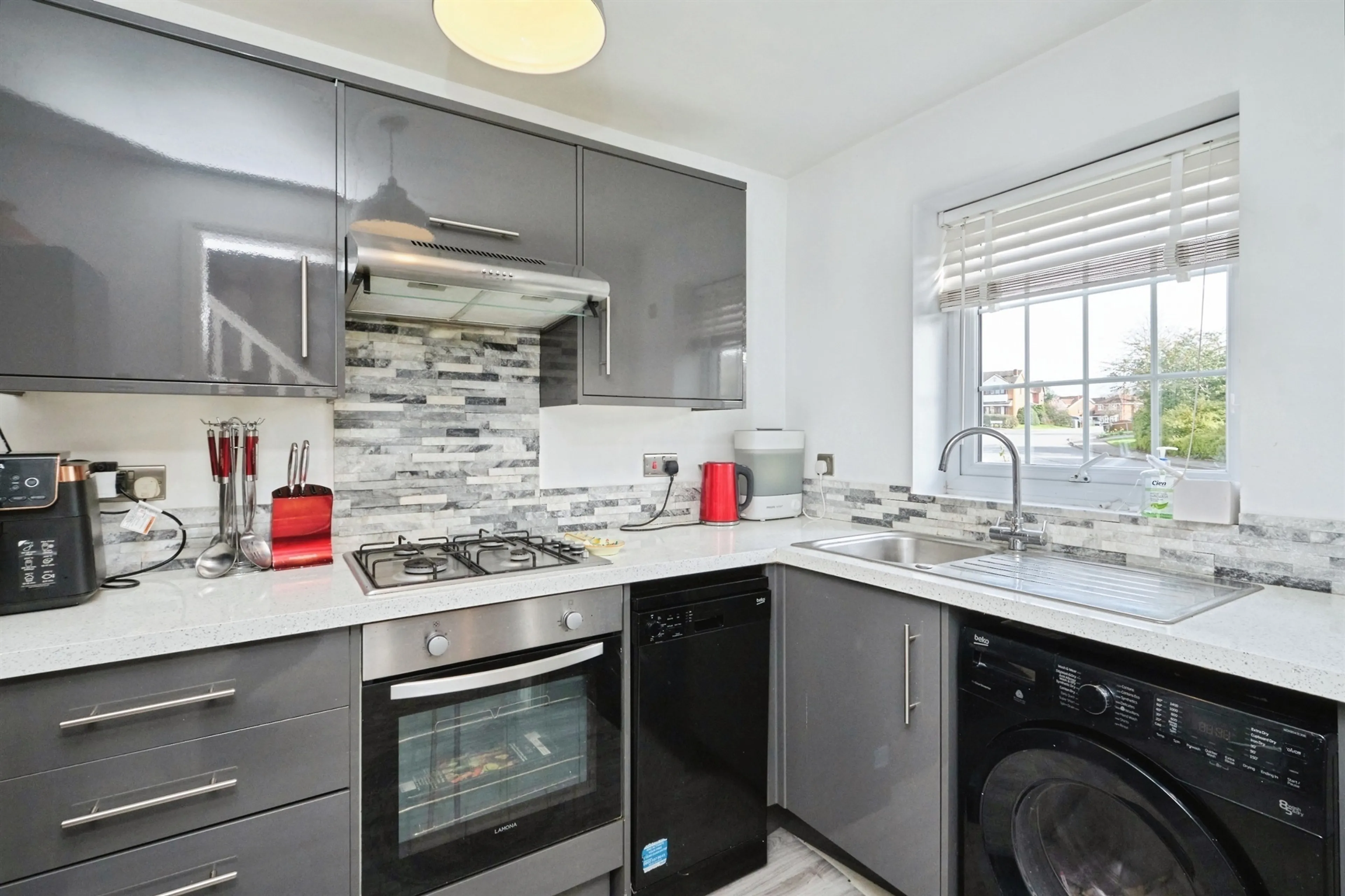 Property photo 14
