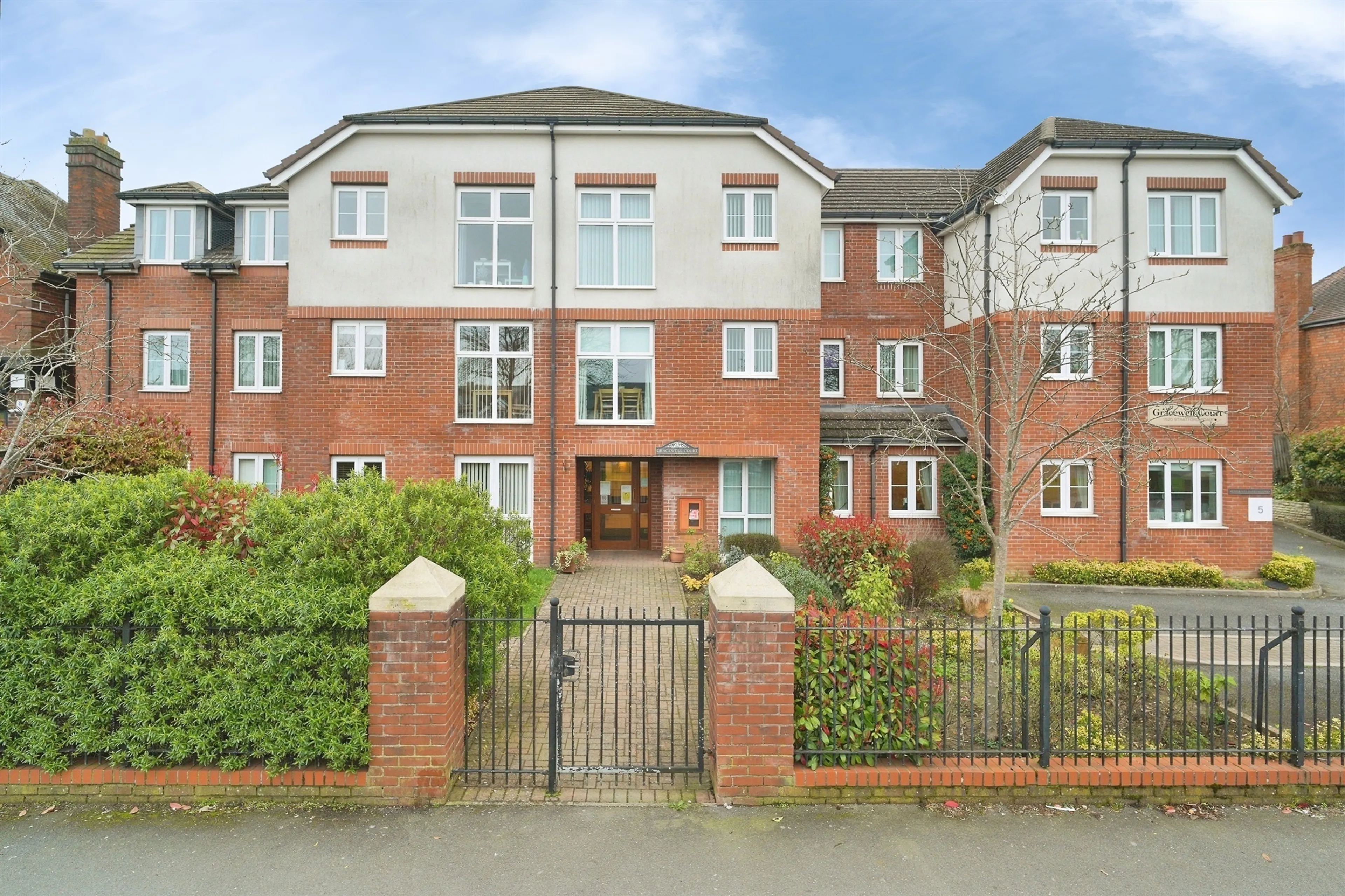 Property photo 0