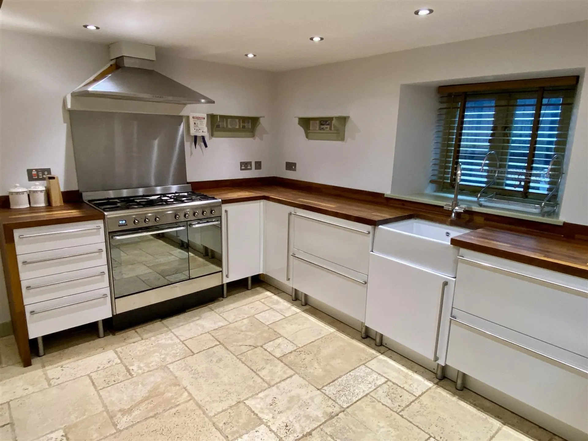 Property photo top 2
